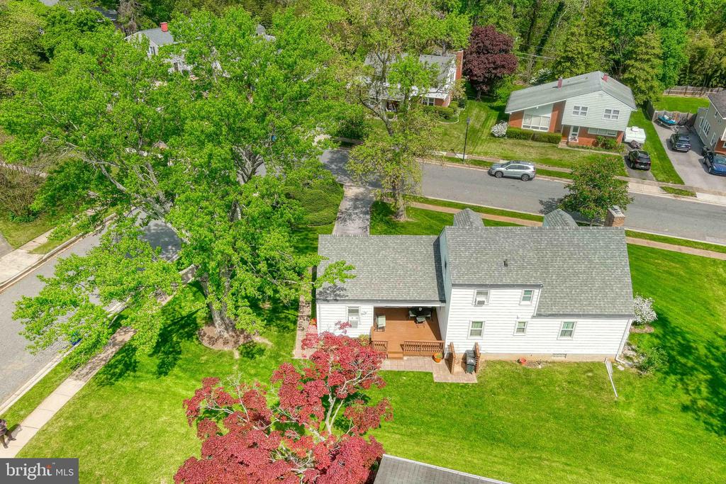 935 Beaverbank Cir