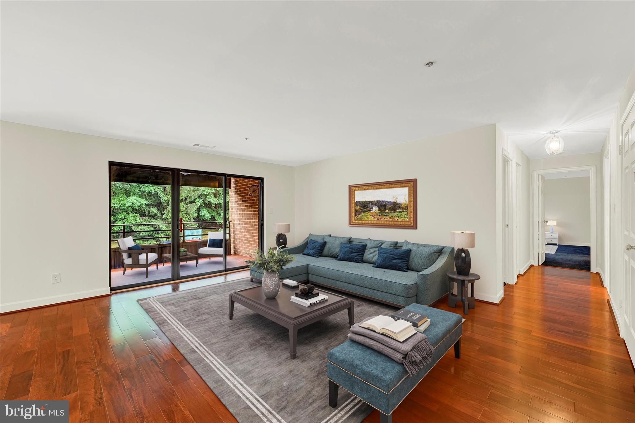 2 Southerly Ct #204