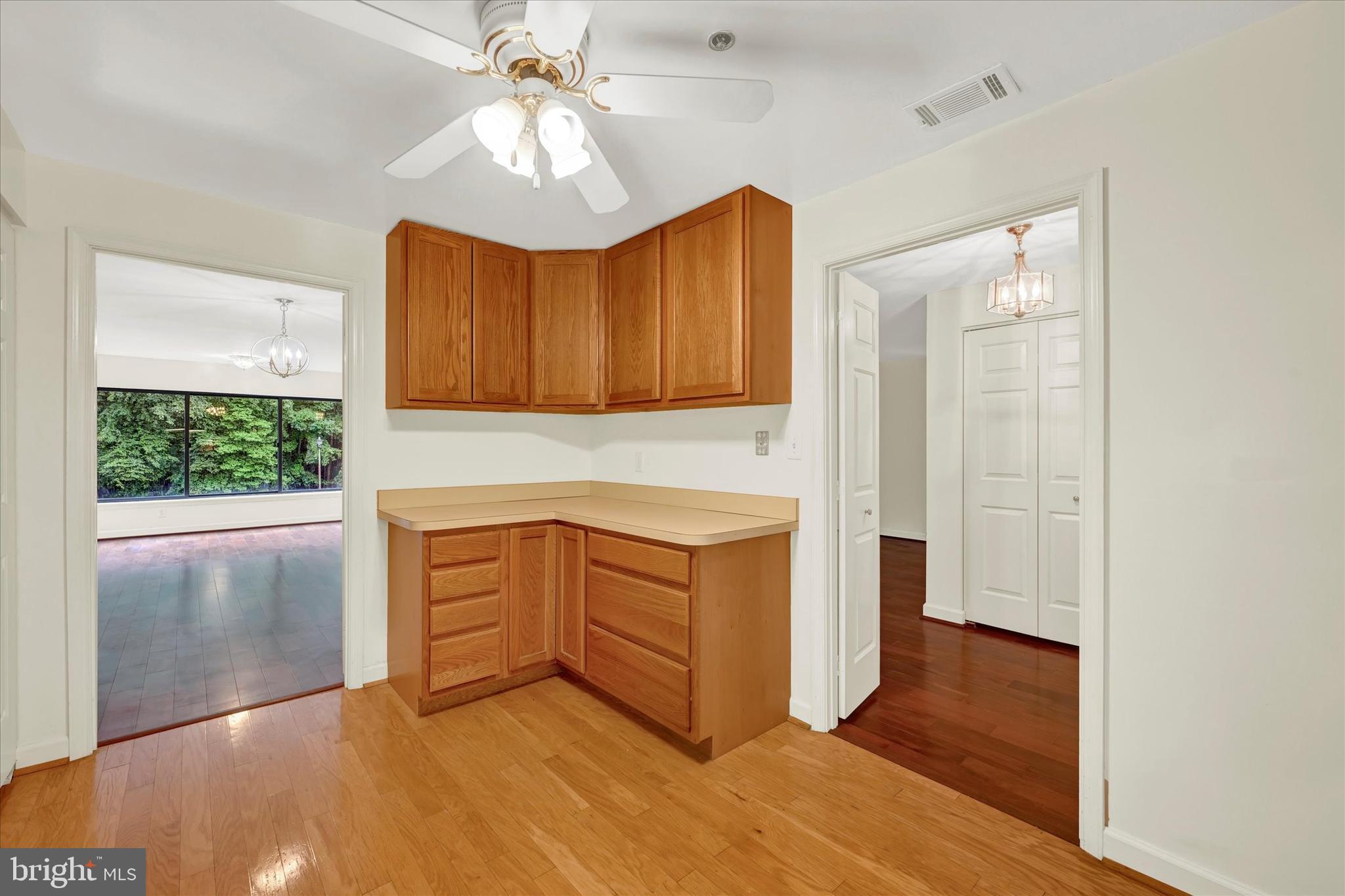 2 Southerly Ct #204