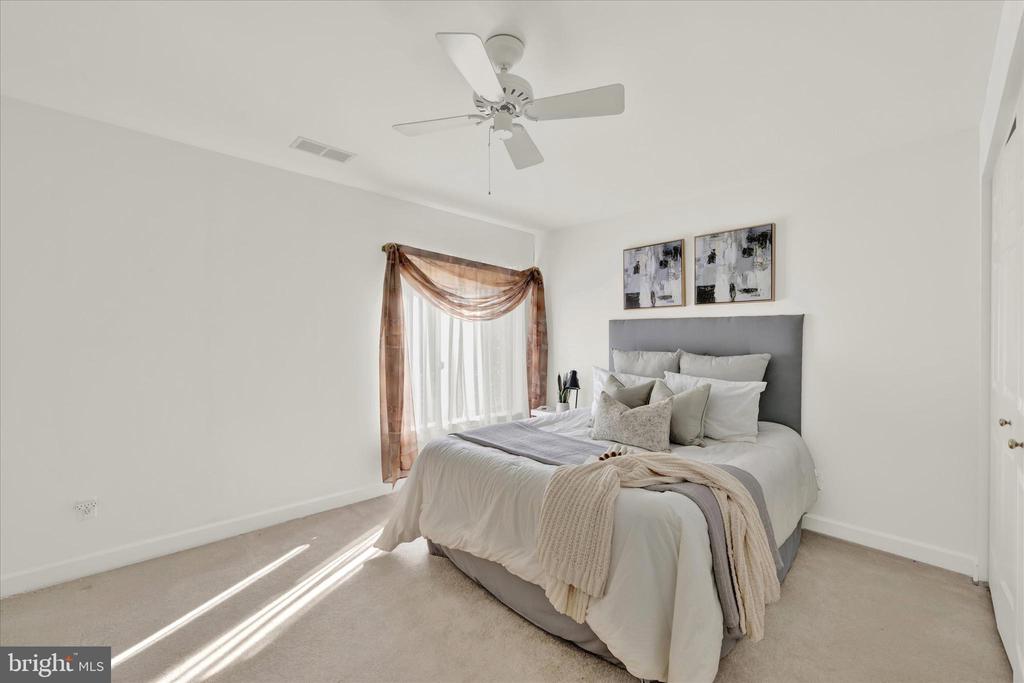 3 Southerly Ct #202