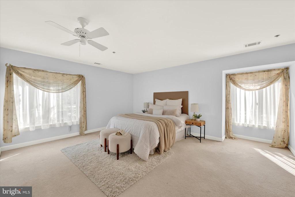 3 Southerly Ct #202