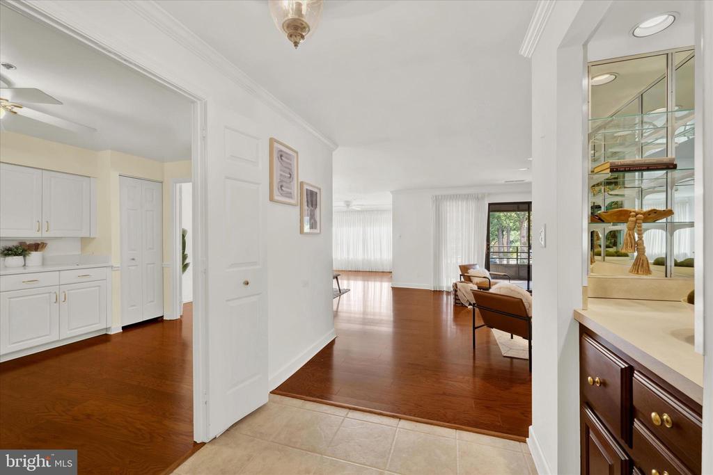 3 Southerly Ct #202