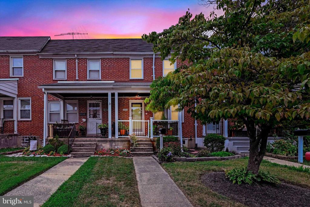 8356 Edgedale