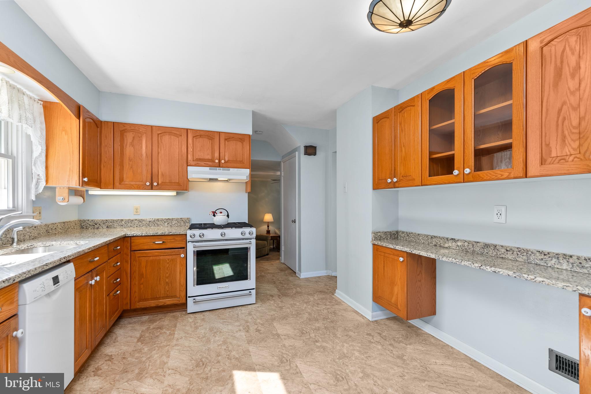 9007 Tammy Rd