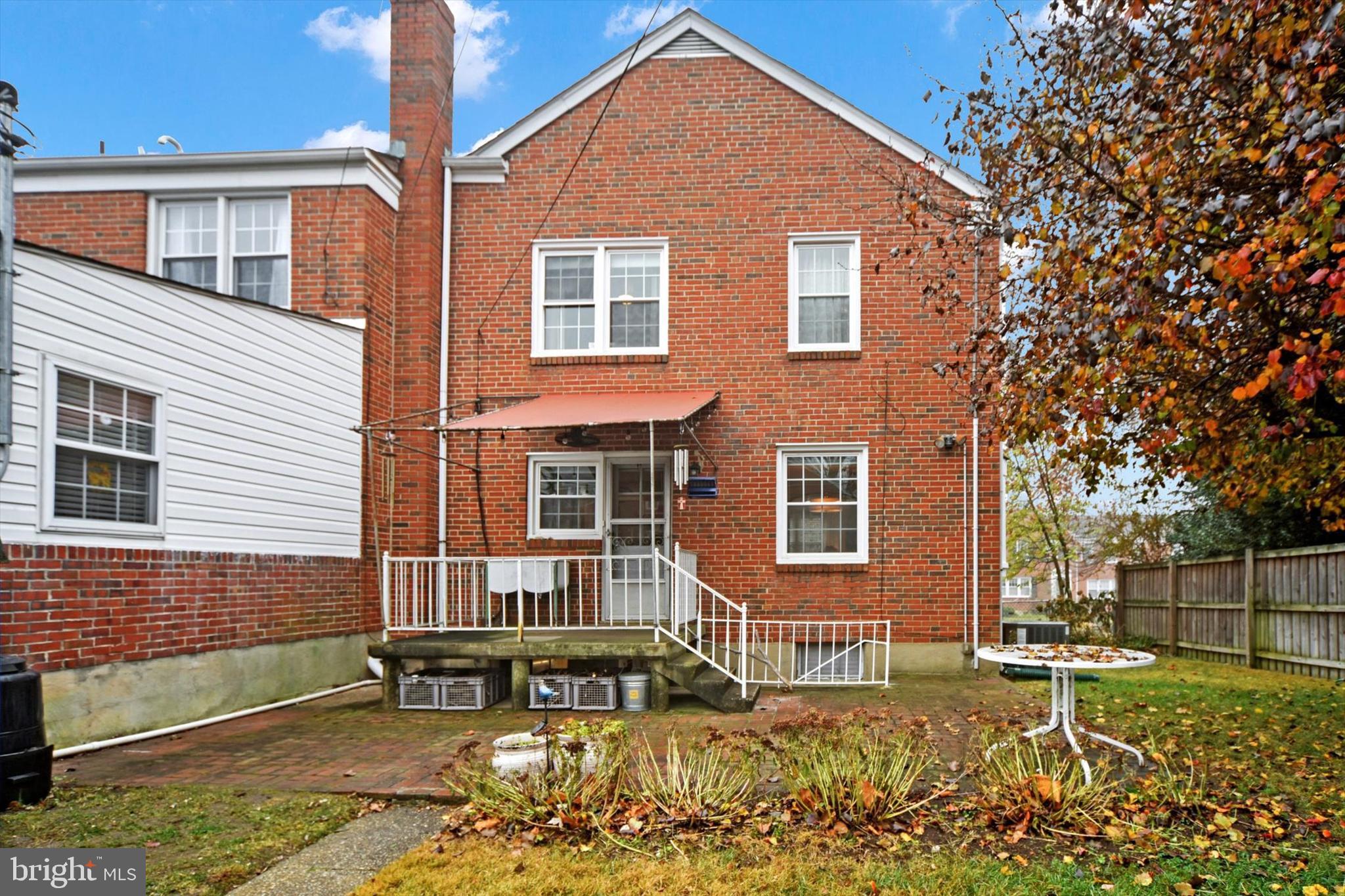 1548 Dellsway Rd