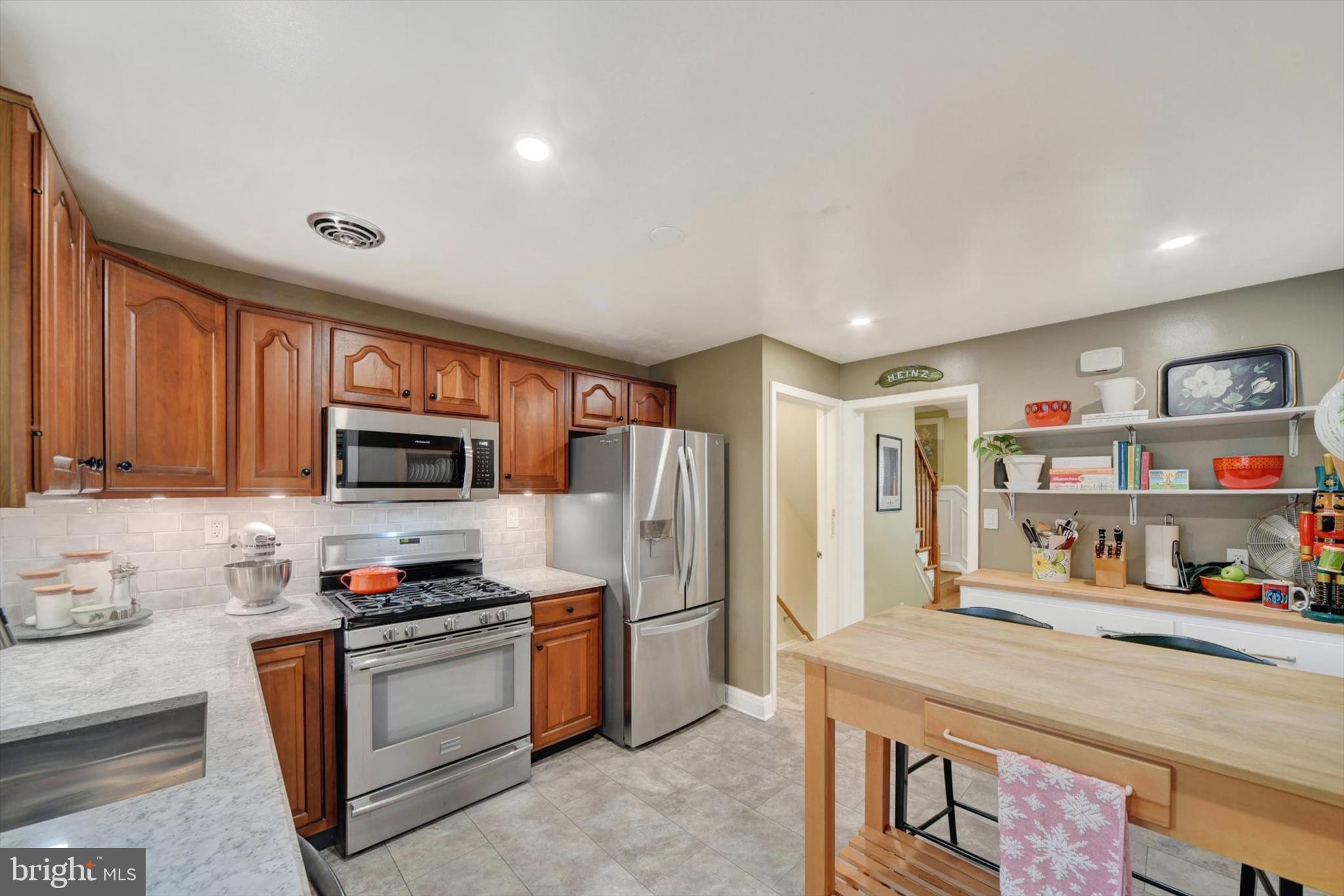 1548 Dellsway Rd