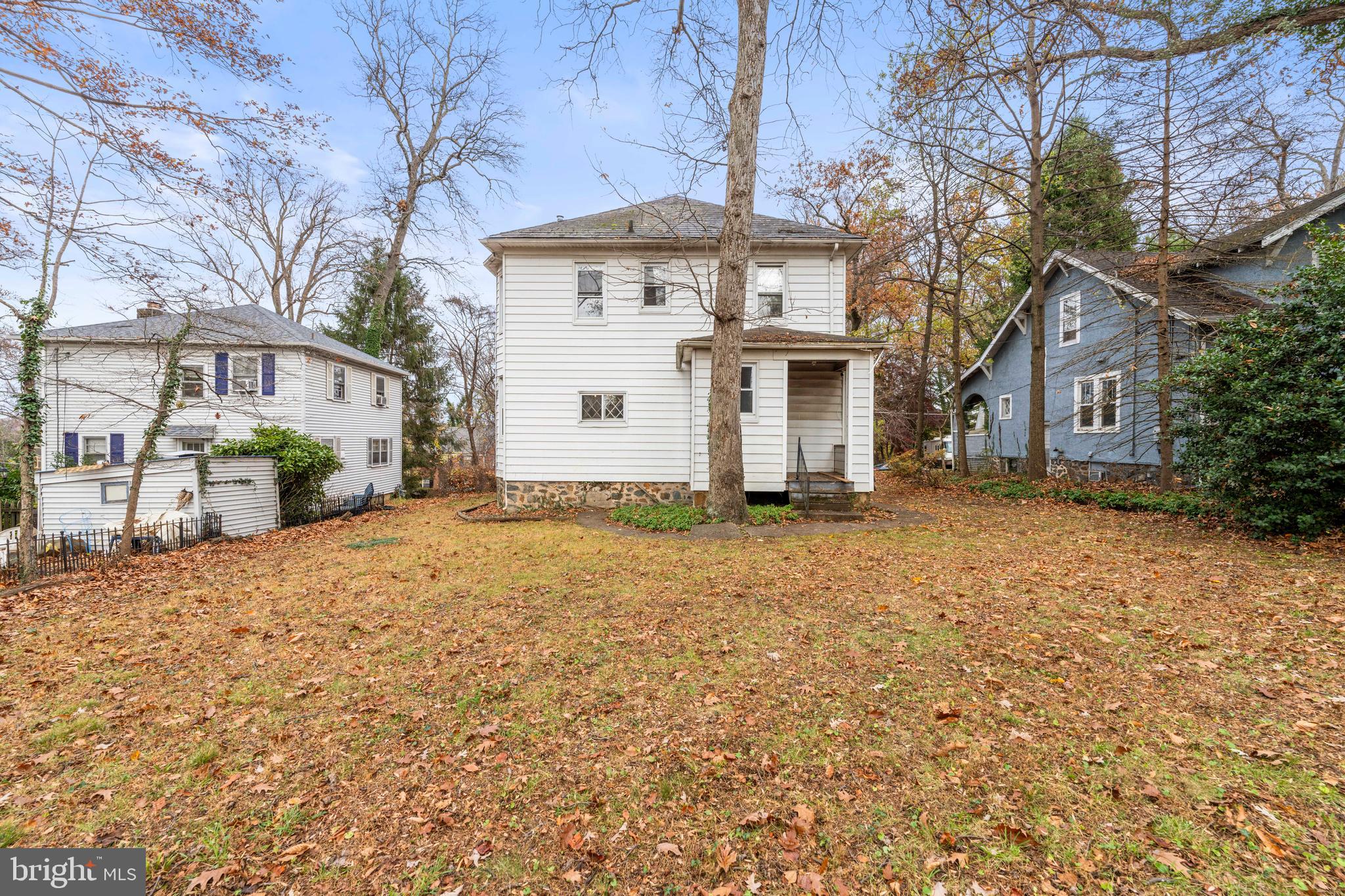 2601 Poplar Dr