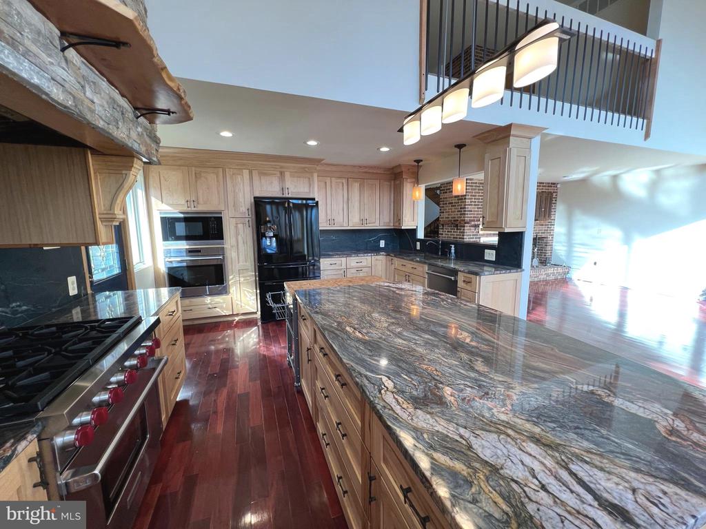 12889 EAGLES VIEW RD