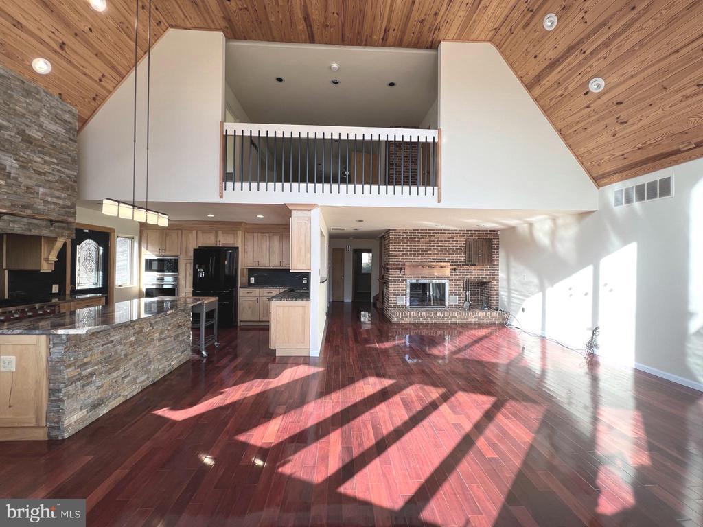 12889 EAGLES VIEW RD