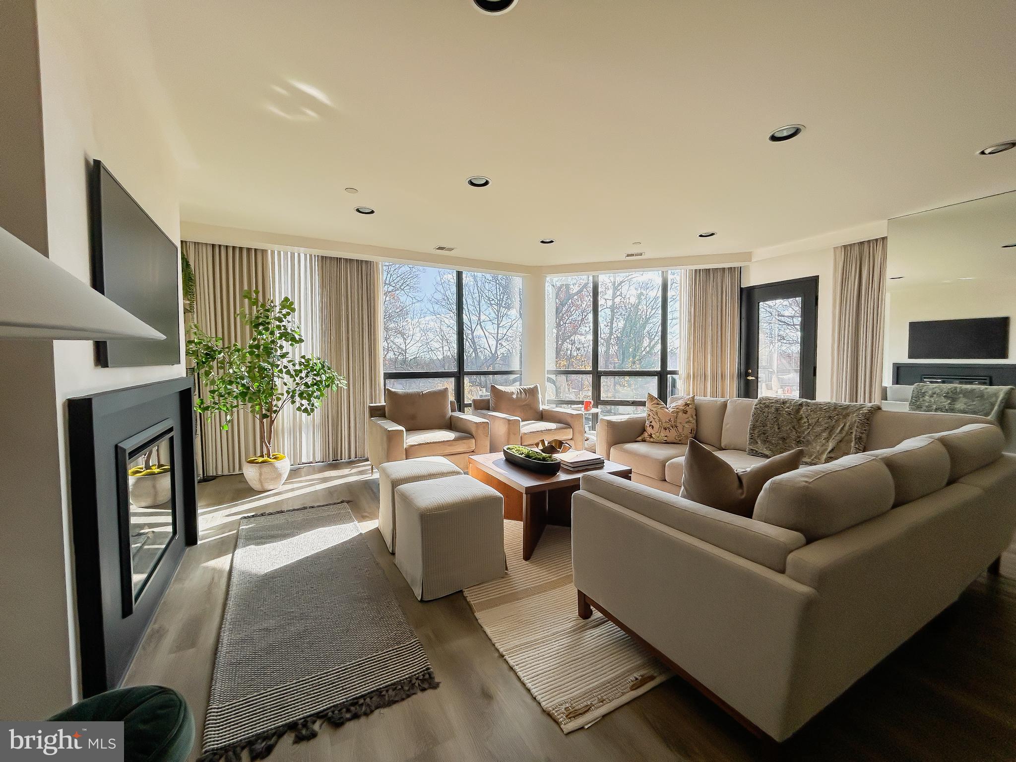 4001 Old Court Road #215