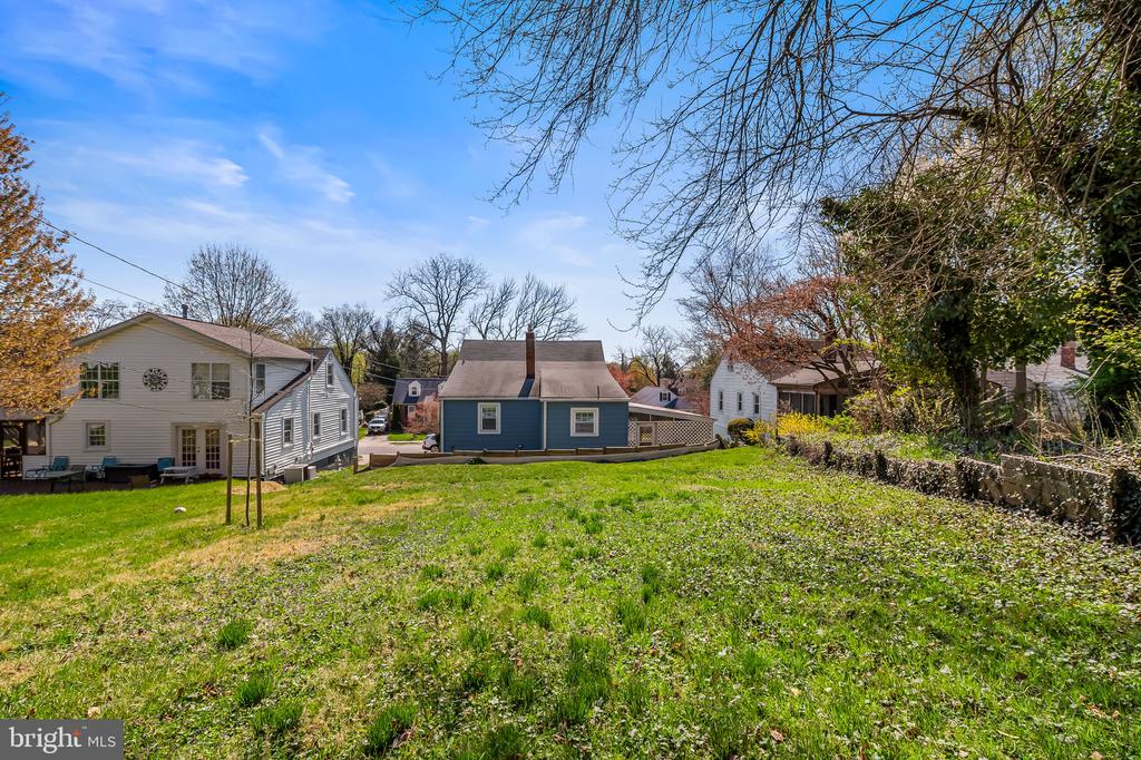1208 Overbrook Rd