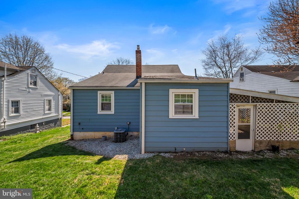 1208 Overbrook Rd