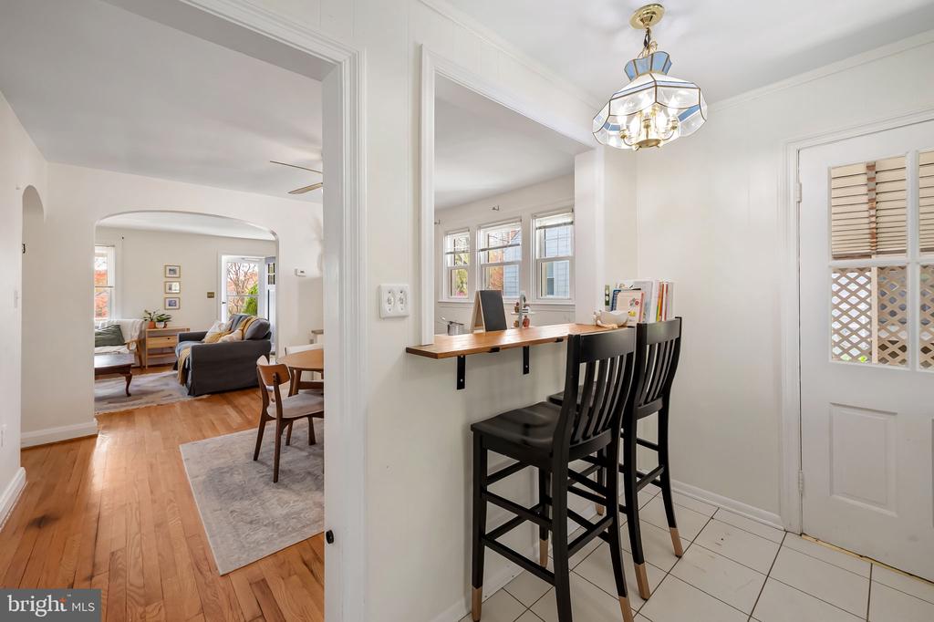 1208 Overbrook Rd