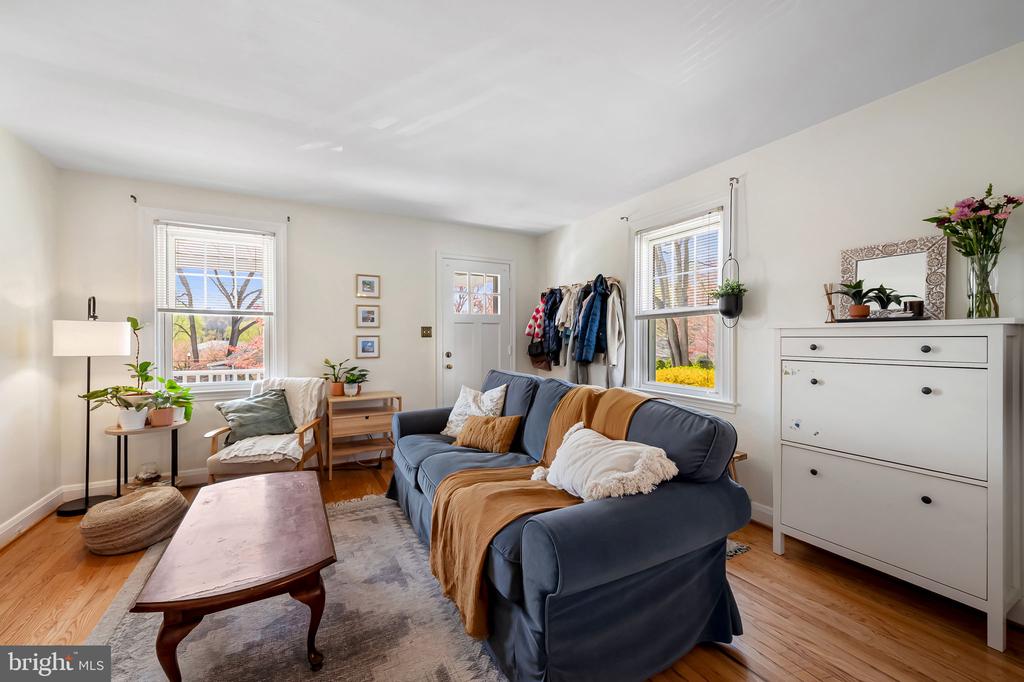 1208 Overbrook Rd