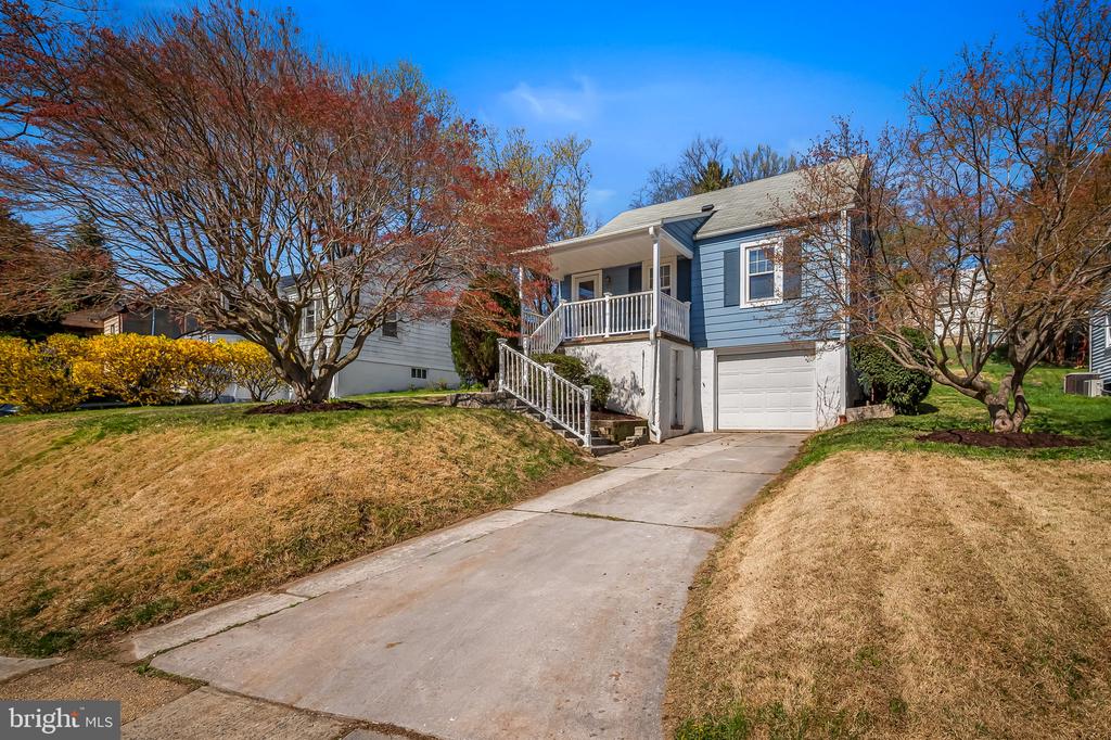 1208 Overbrook Rd