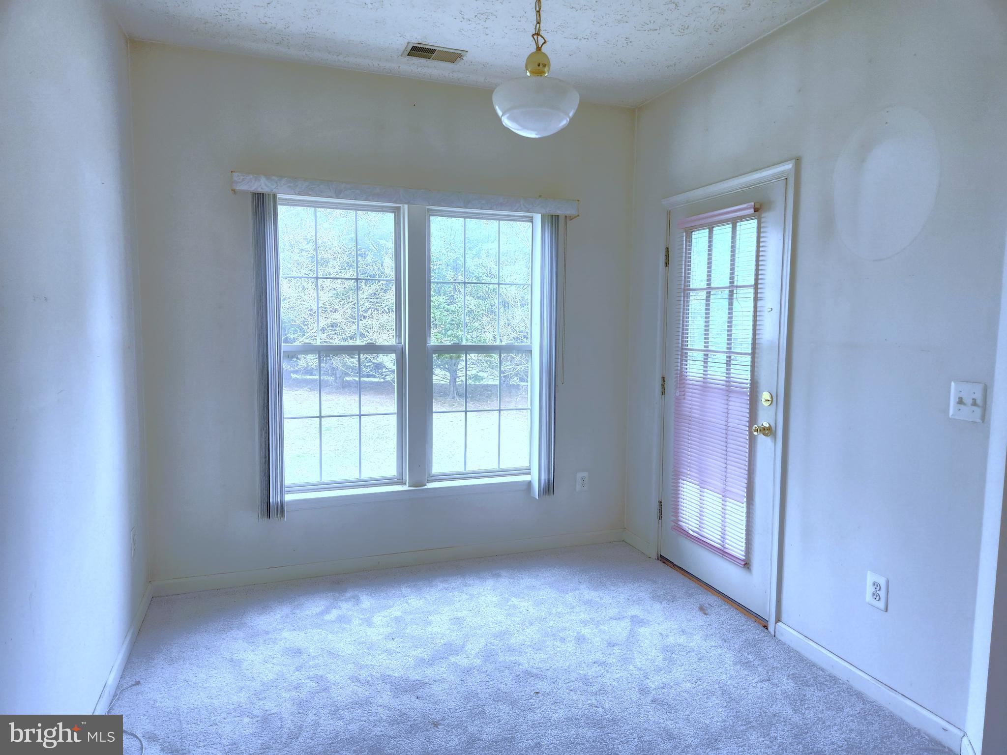 5124 BRIGHTLEAF COURT 5124