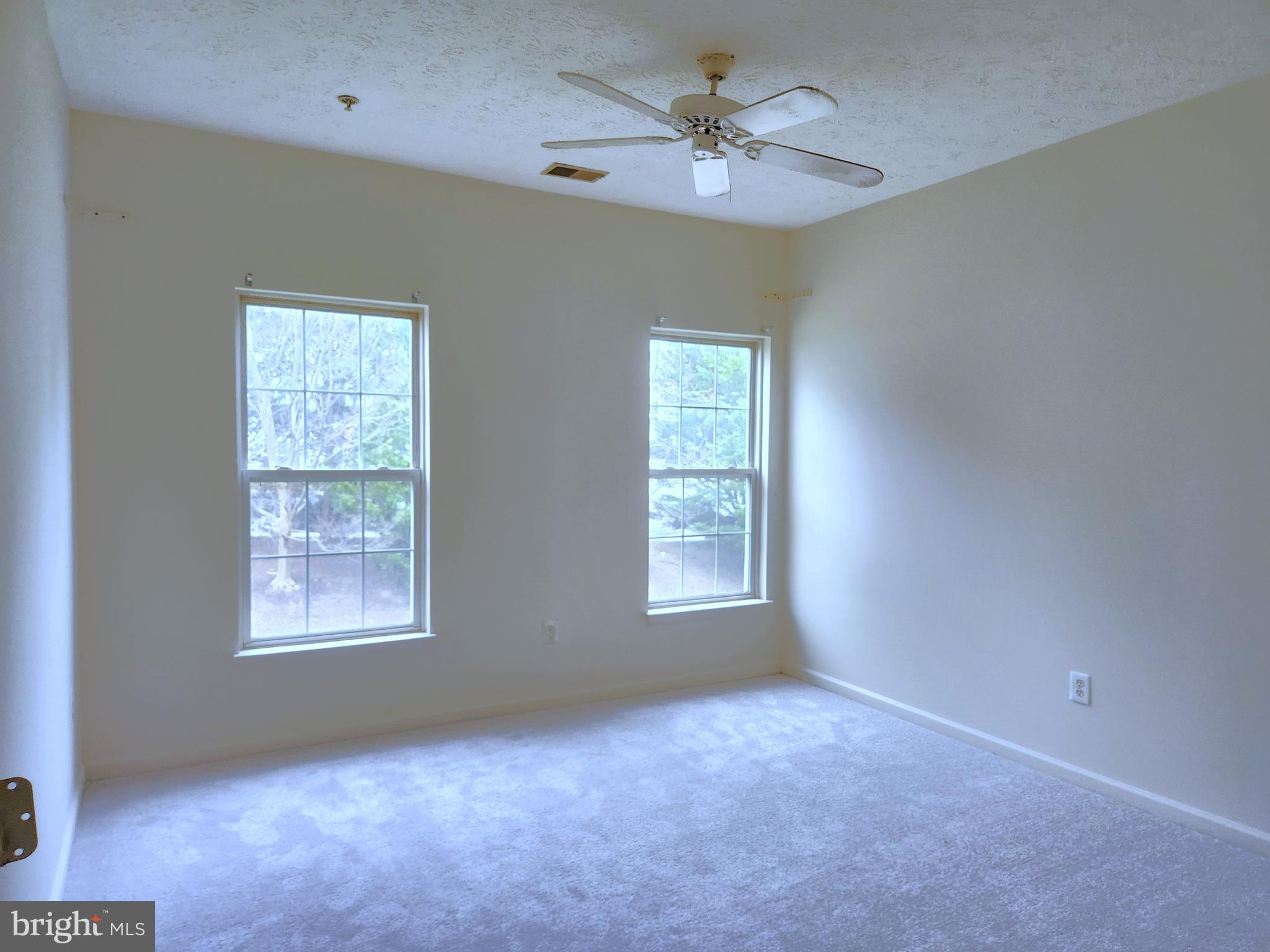 5124 BRIGHTLEAF COURT 5124