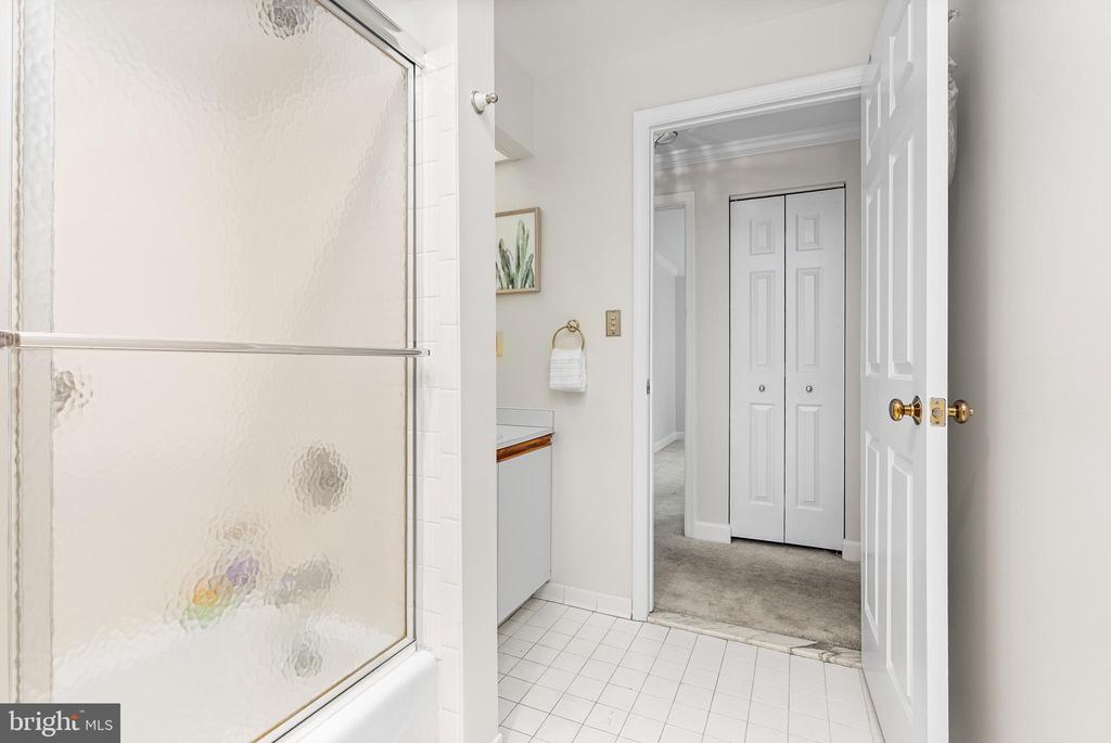 3 Southerly Ct #602