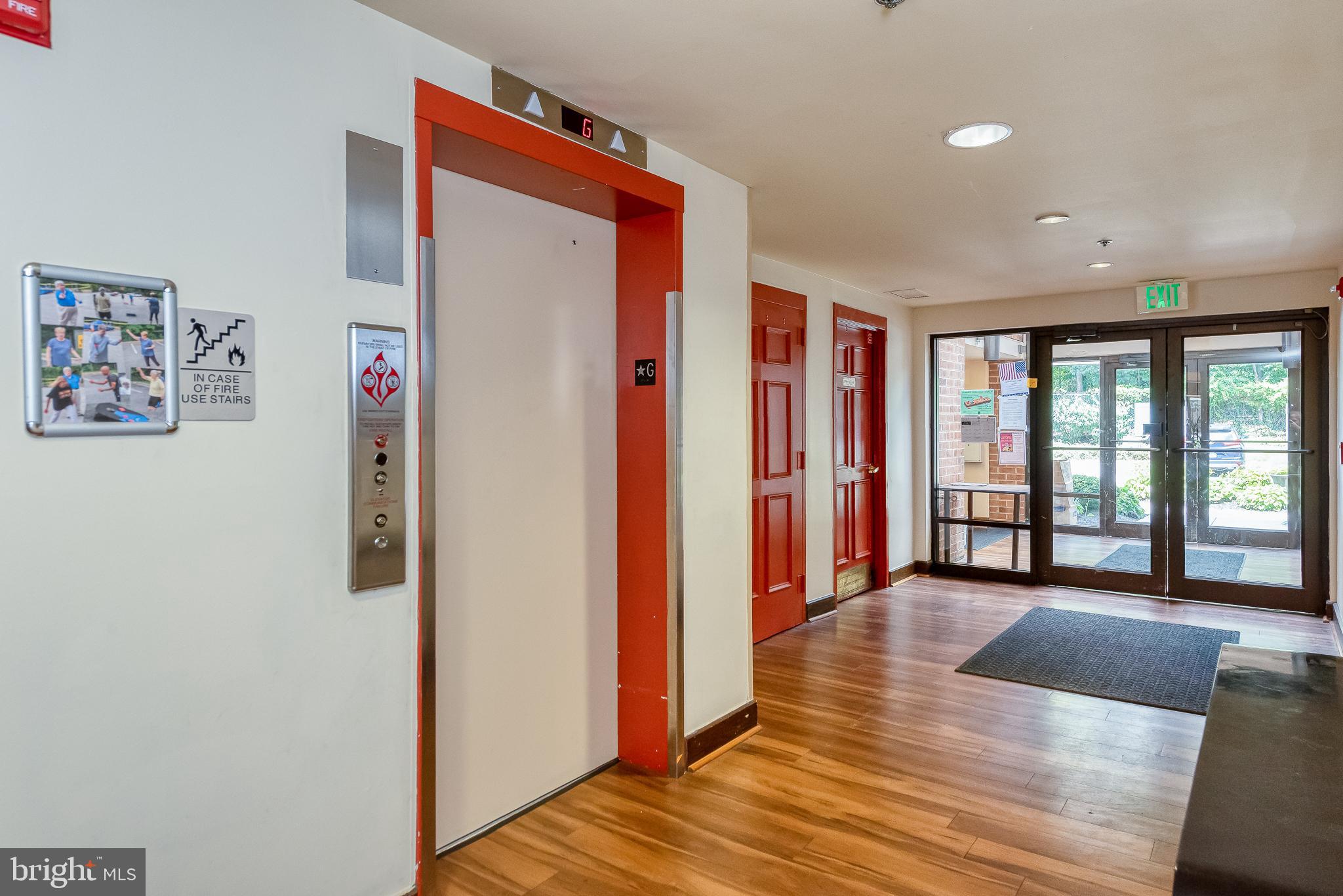 1 SOUTHERLY COURT 601