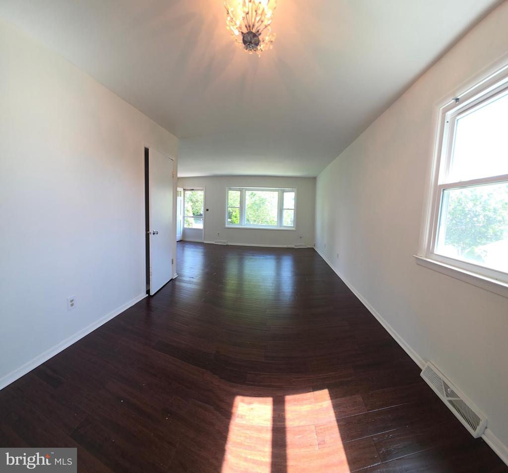 2819 SUPERIOR AVENUE