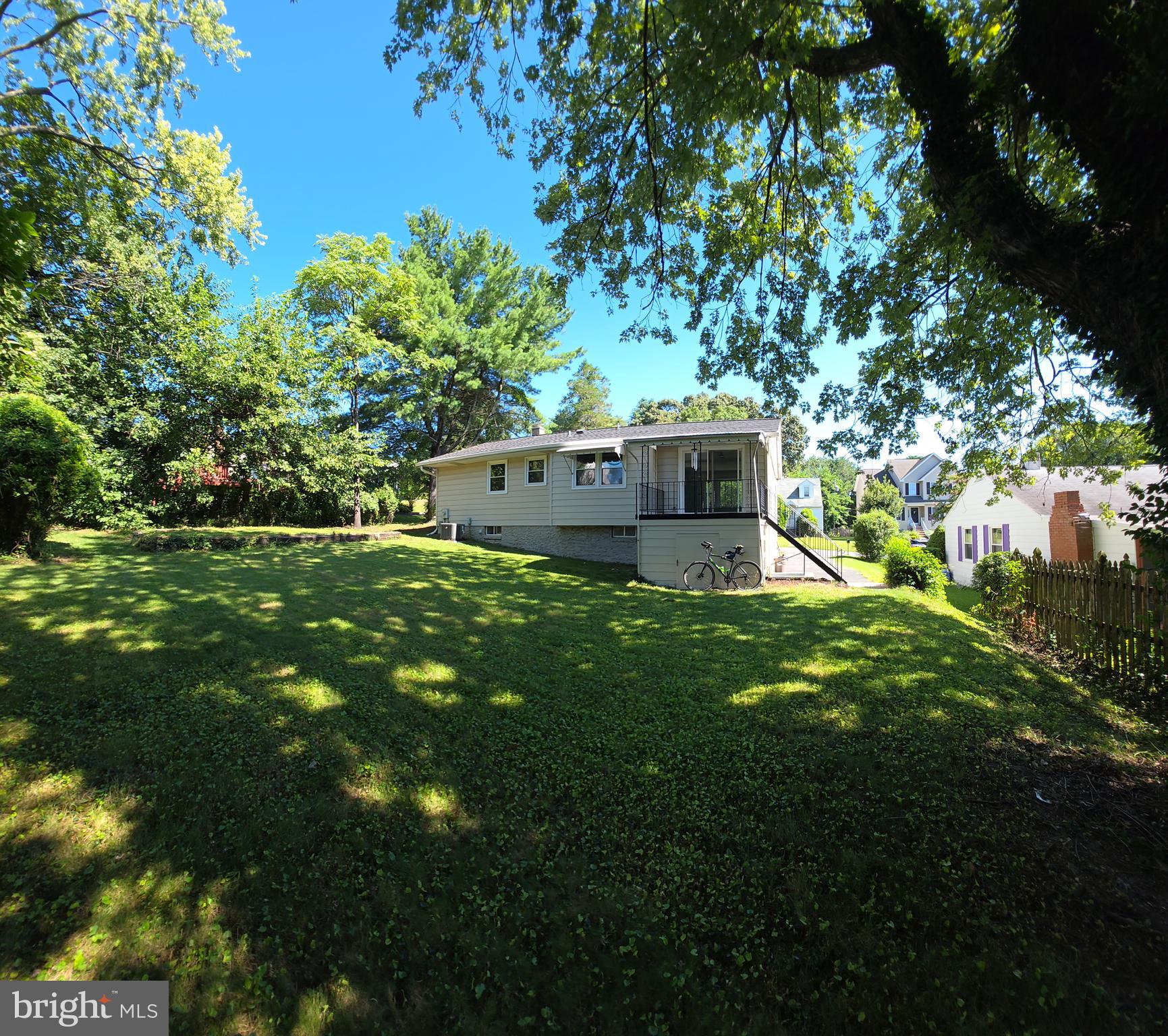 2819 SUPERIOR AVENUE