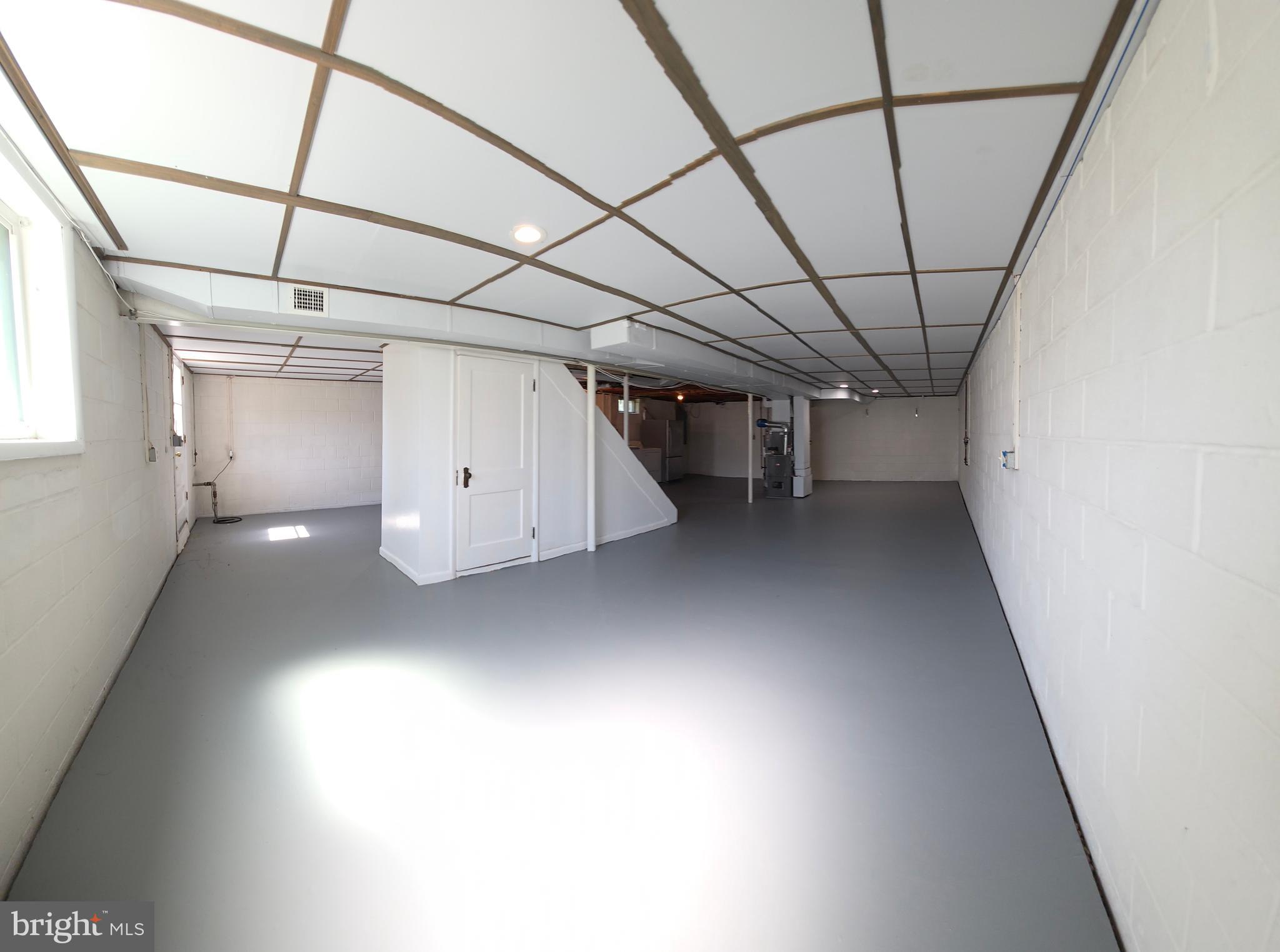 2819 SUPERIOR AVENUE