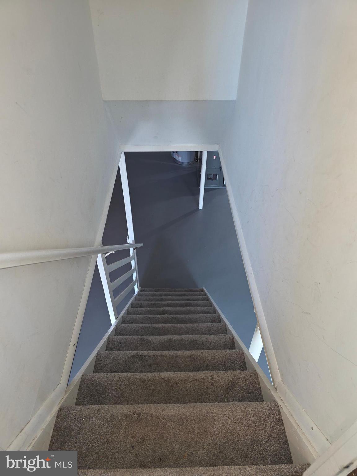 2819 SUPERIOR AVENUE