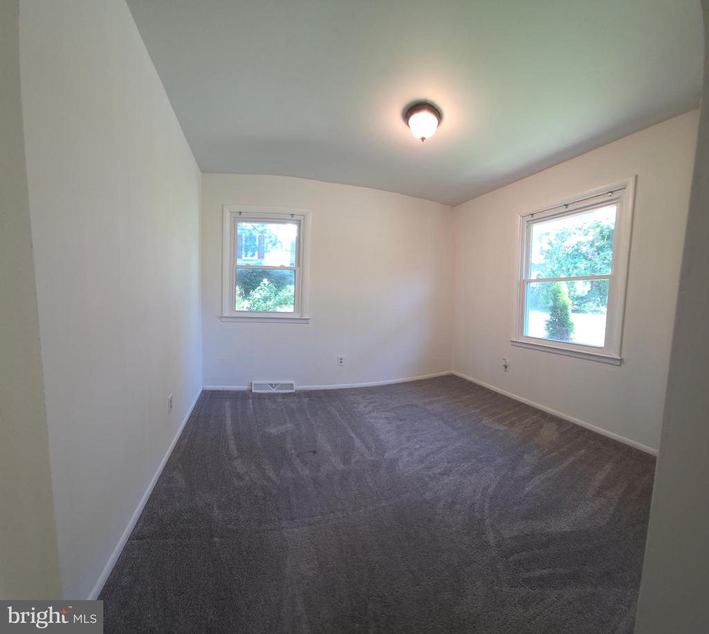 2819 SUPERIOR AVENUE