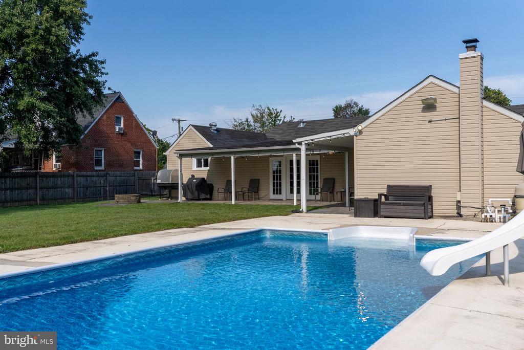 6513 CORKLEY