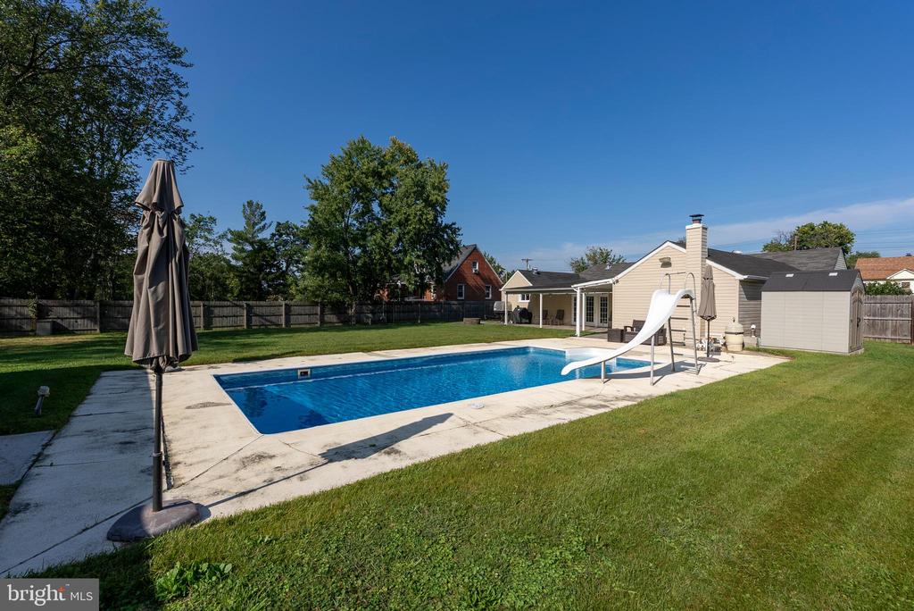 6513 CORKLEY