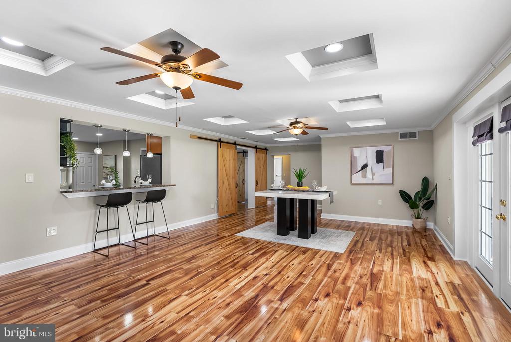 6513 CORKLEY