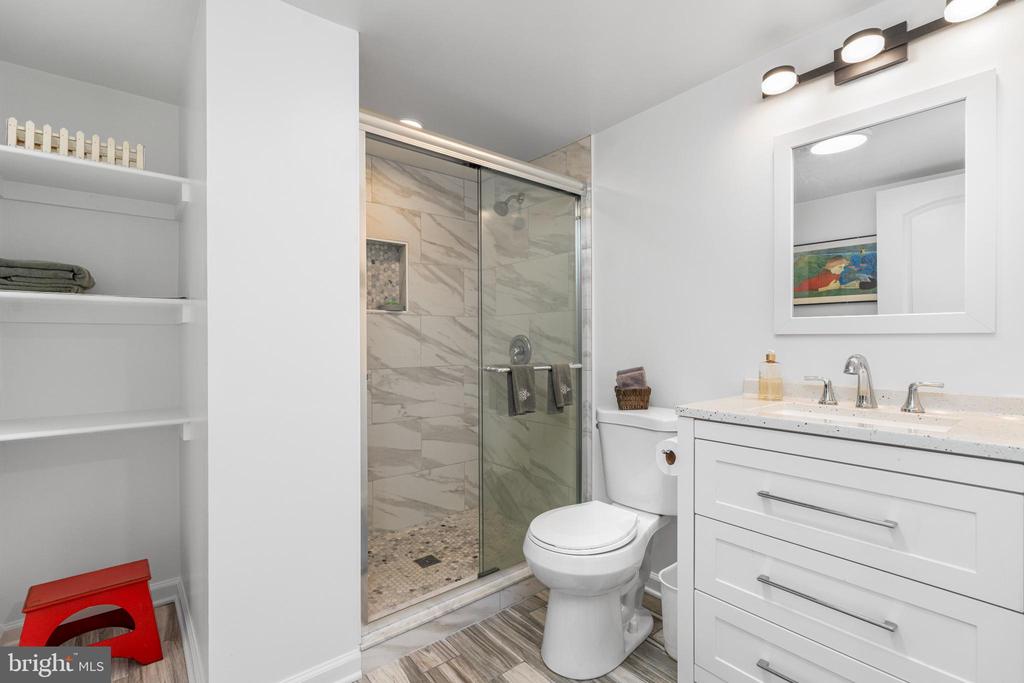 2601 MEADOWLAND COURT