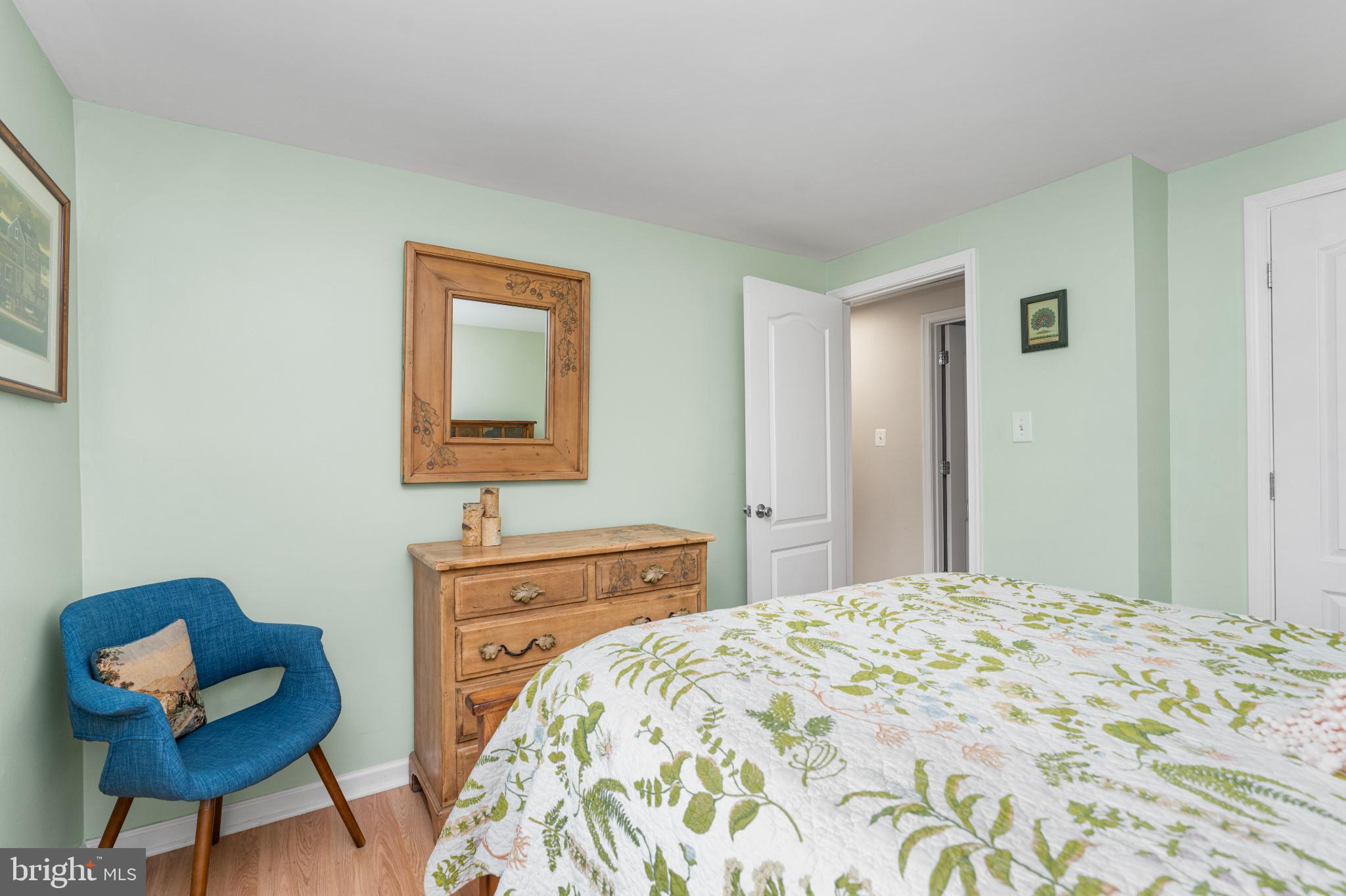 2601 MEADOWLAND COURT