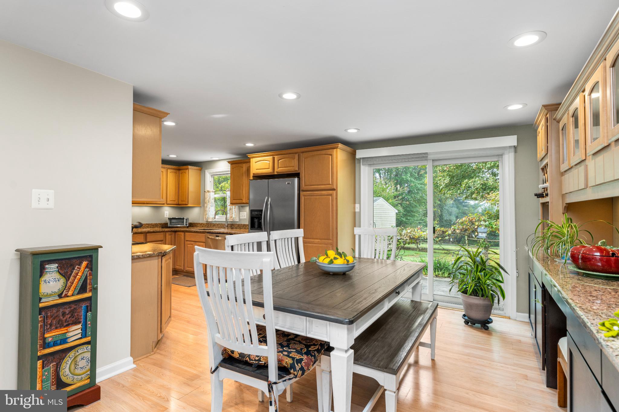 2601 MEADOWLAND COURT