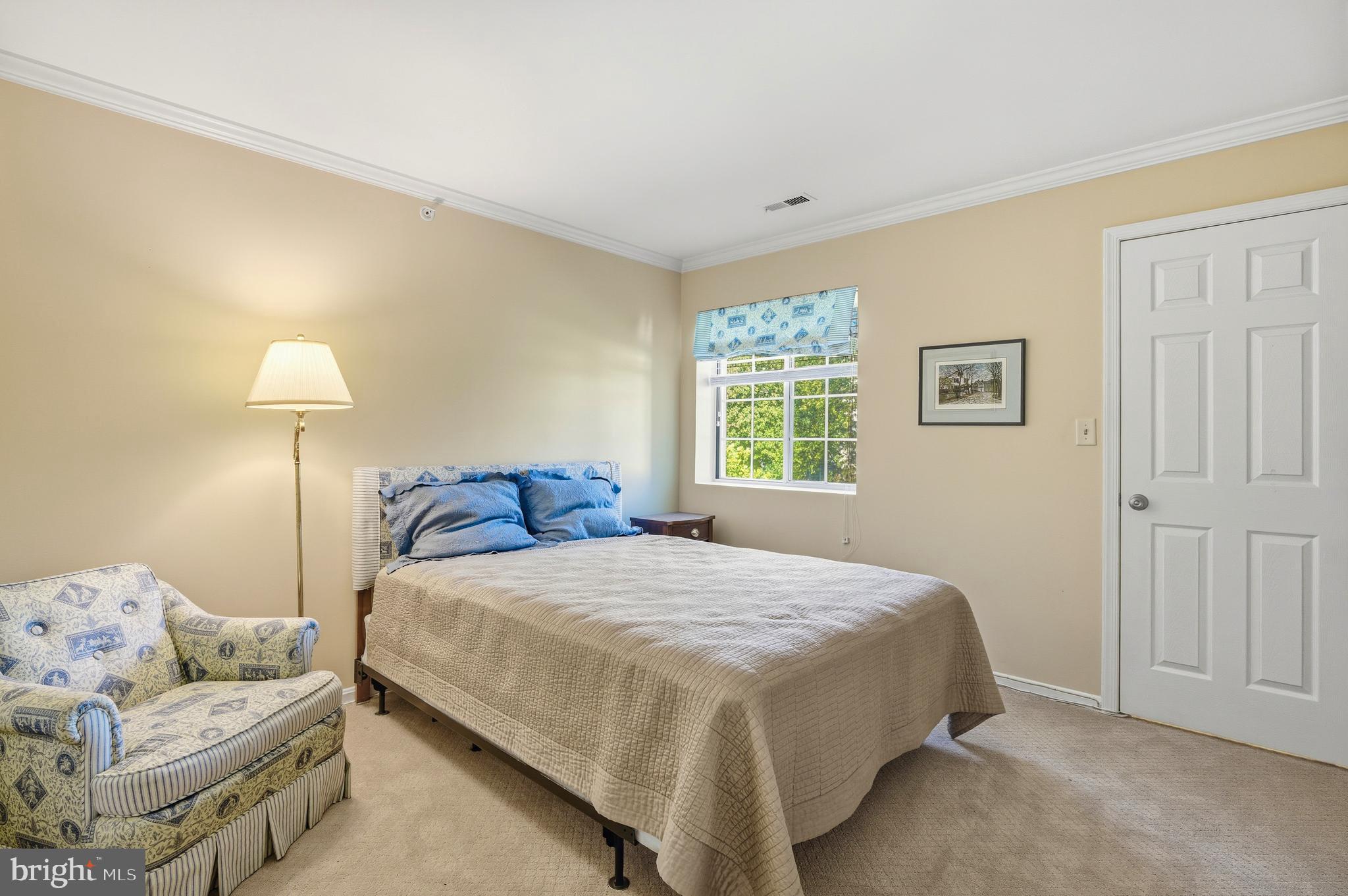 10 BANDON COURT 302