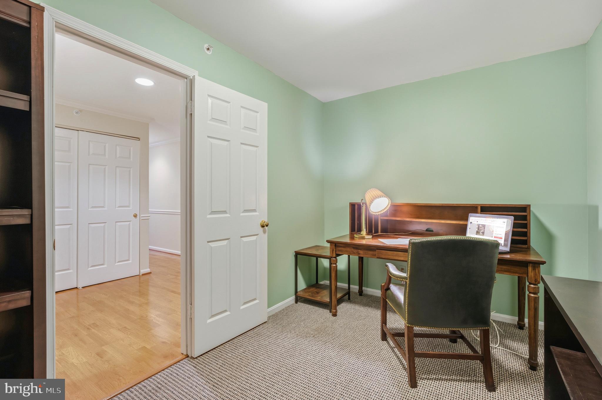 10 BANDON COURT 302