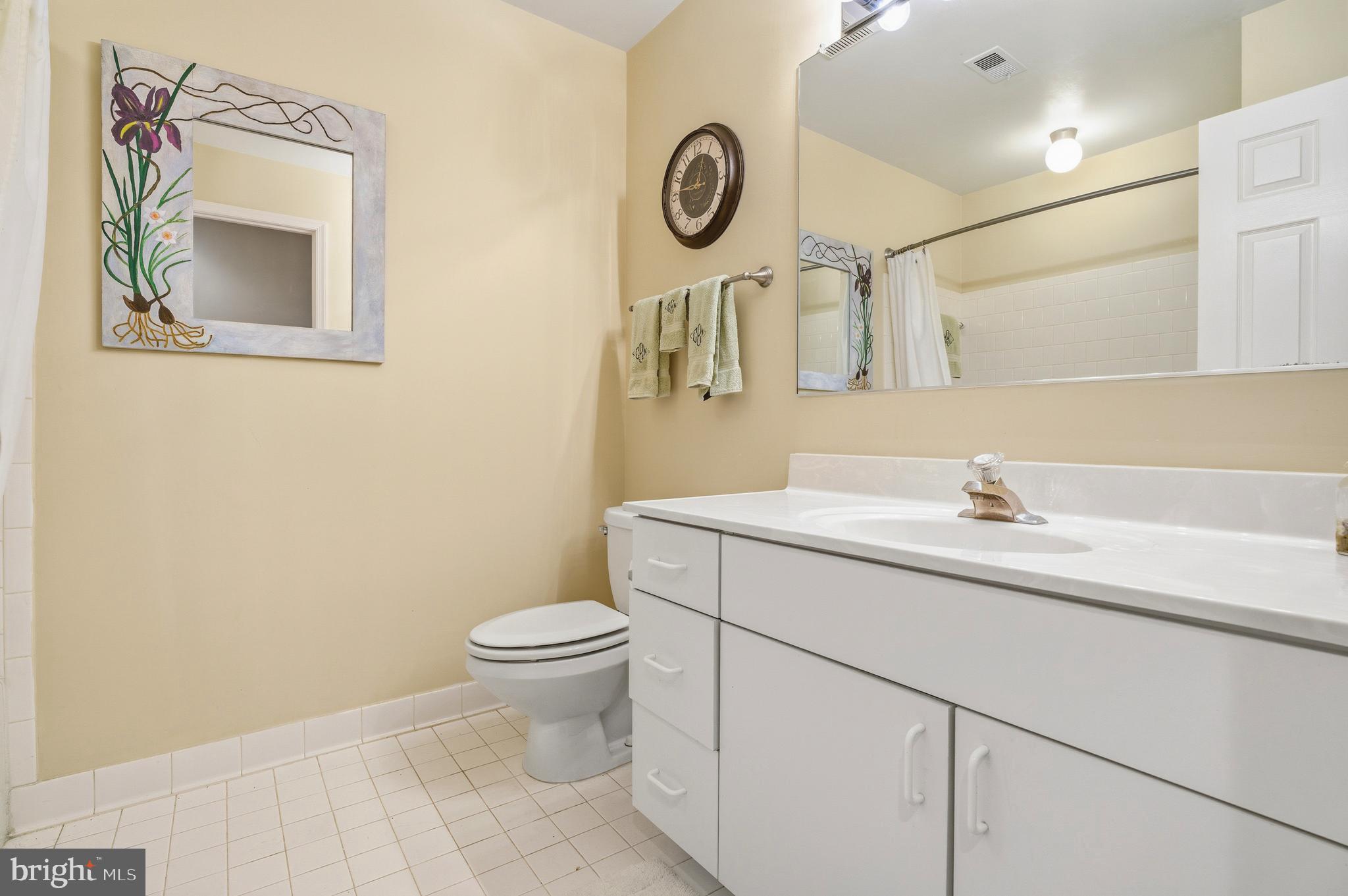 10 BANDON COURT 302
