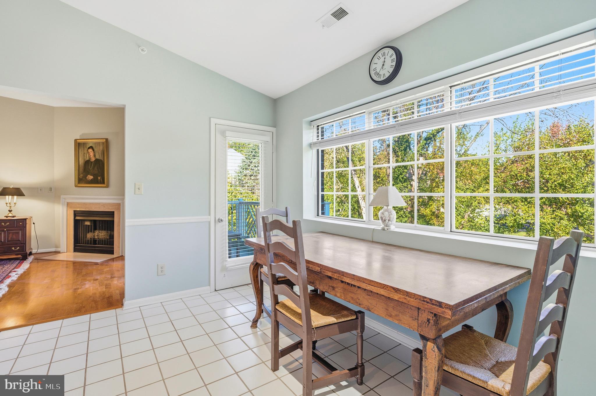 10 BANDON COURT 302