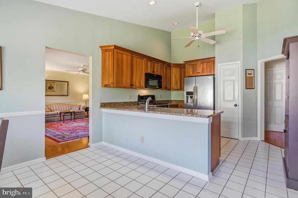 10 BANDON COURT 302
