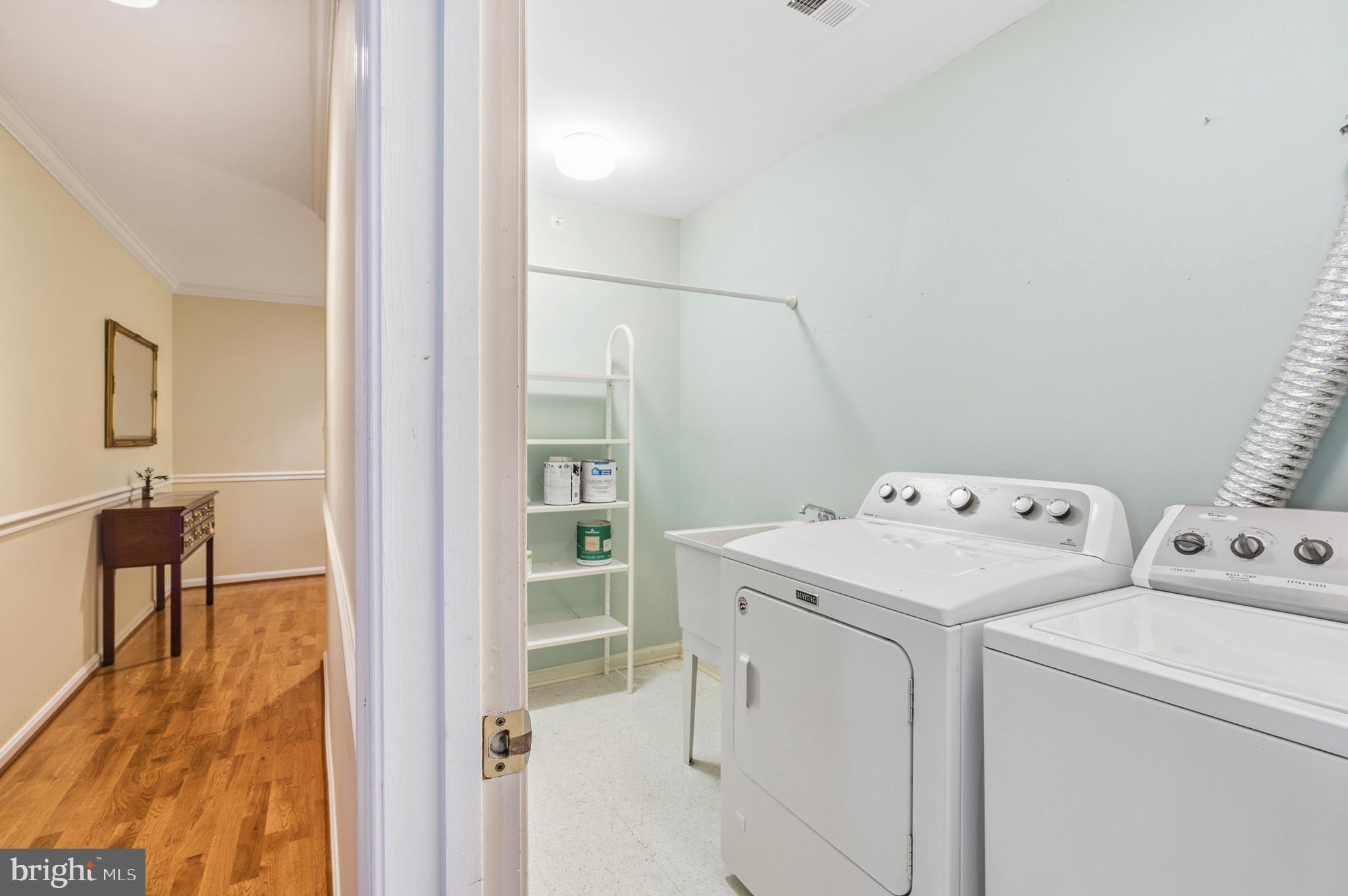 10 BANDON COURT 302