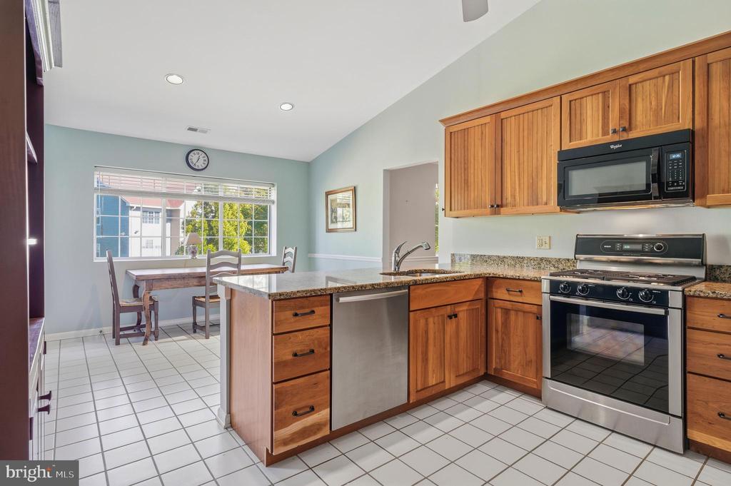10 BANDON COURT 302