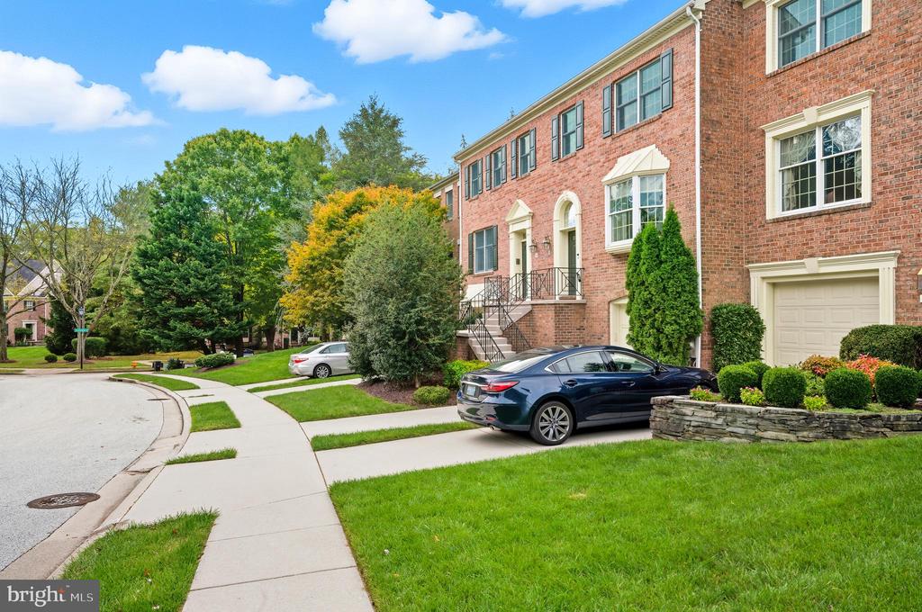 4 CULMORE COURT