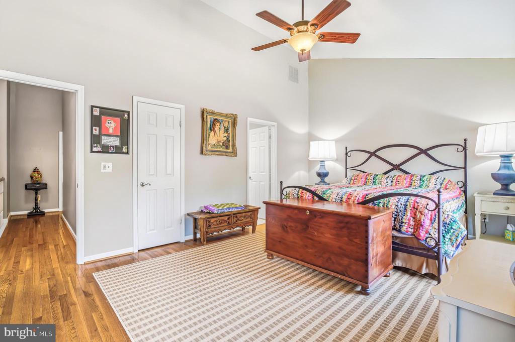 4 CULMORE COURT