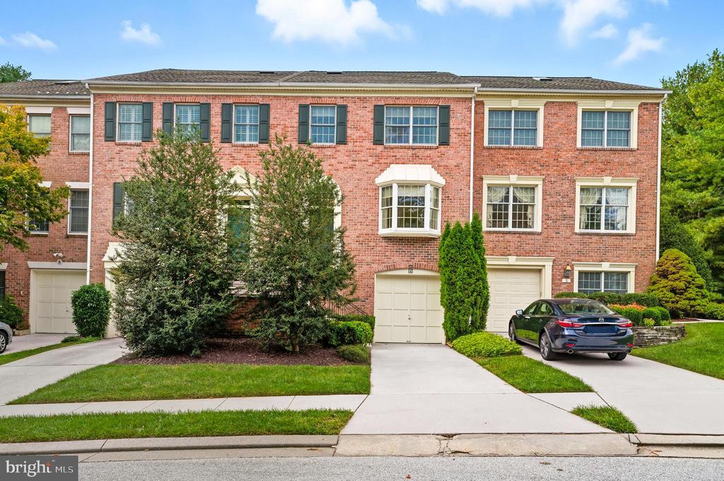 4 CULMORE COURT