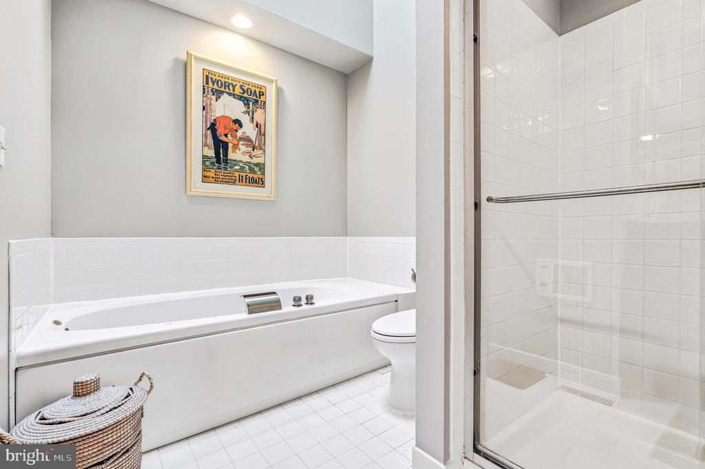 4 CULMORE COURT