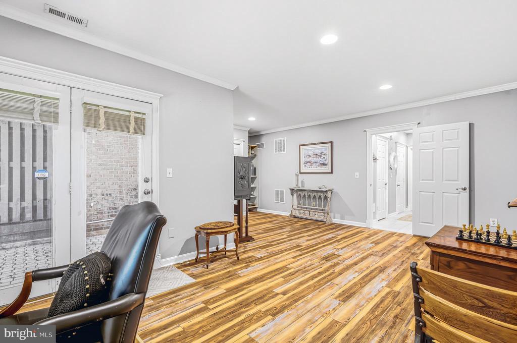 4 CULMORE COURT