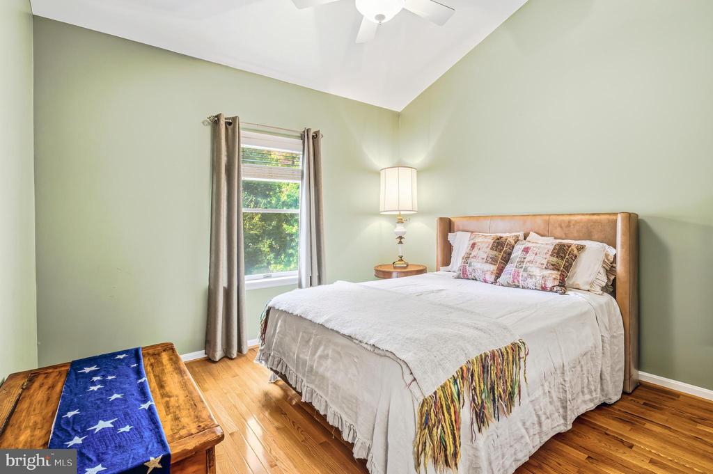 4 CULMORE COURT