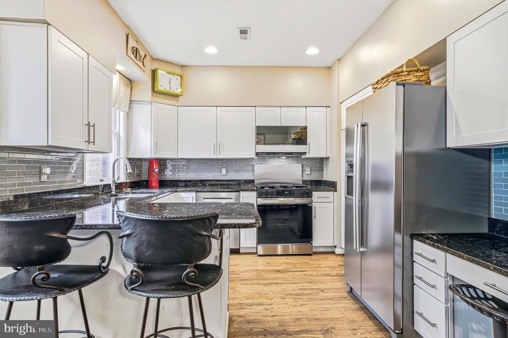 4 CULMORE COURT