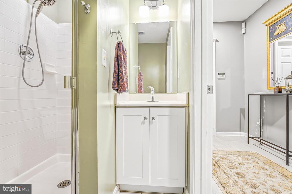 4 CULMORE COURT