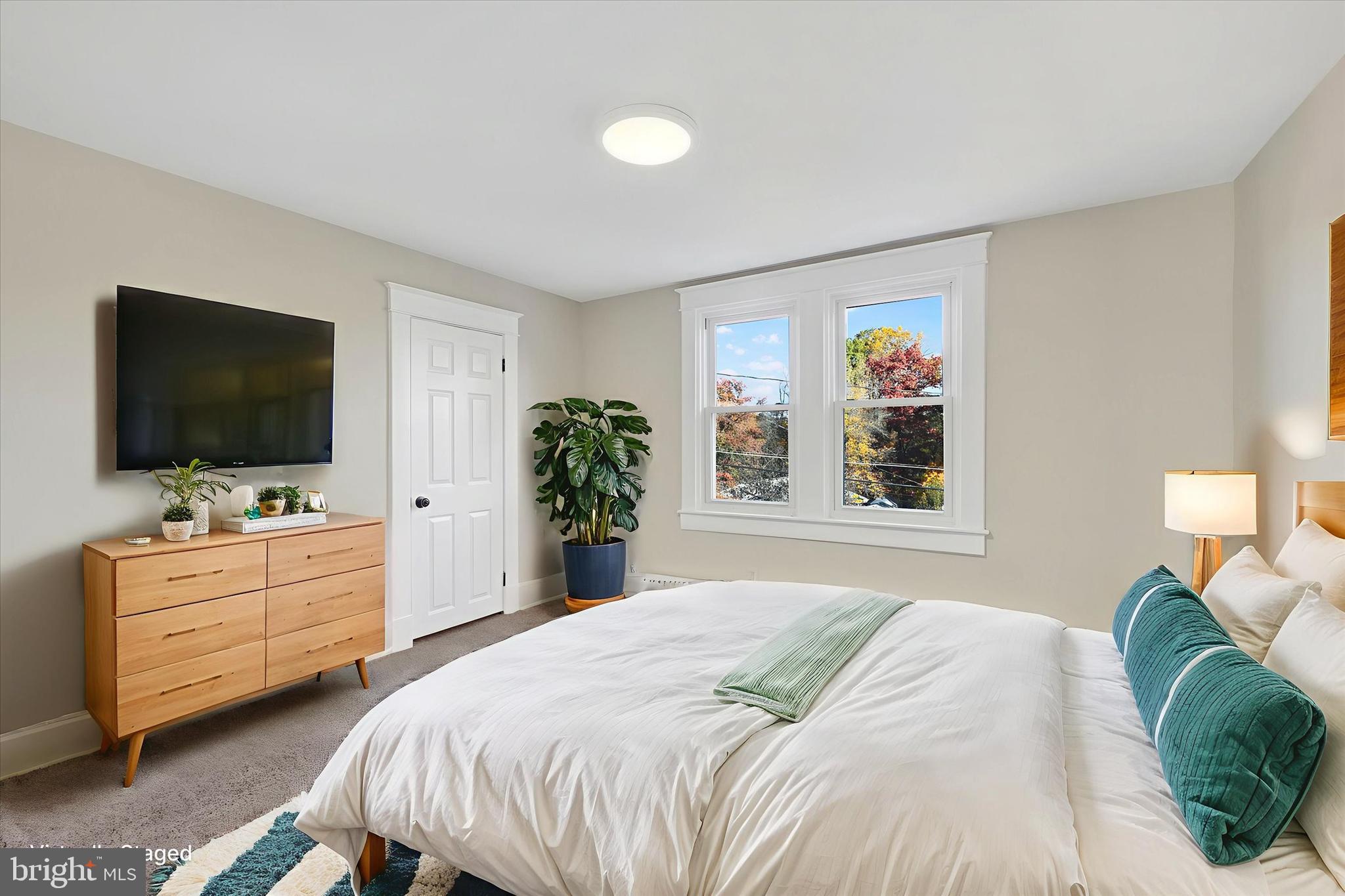 3113 CALIFORNIA AVENUE